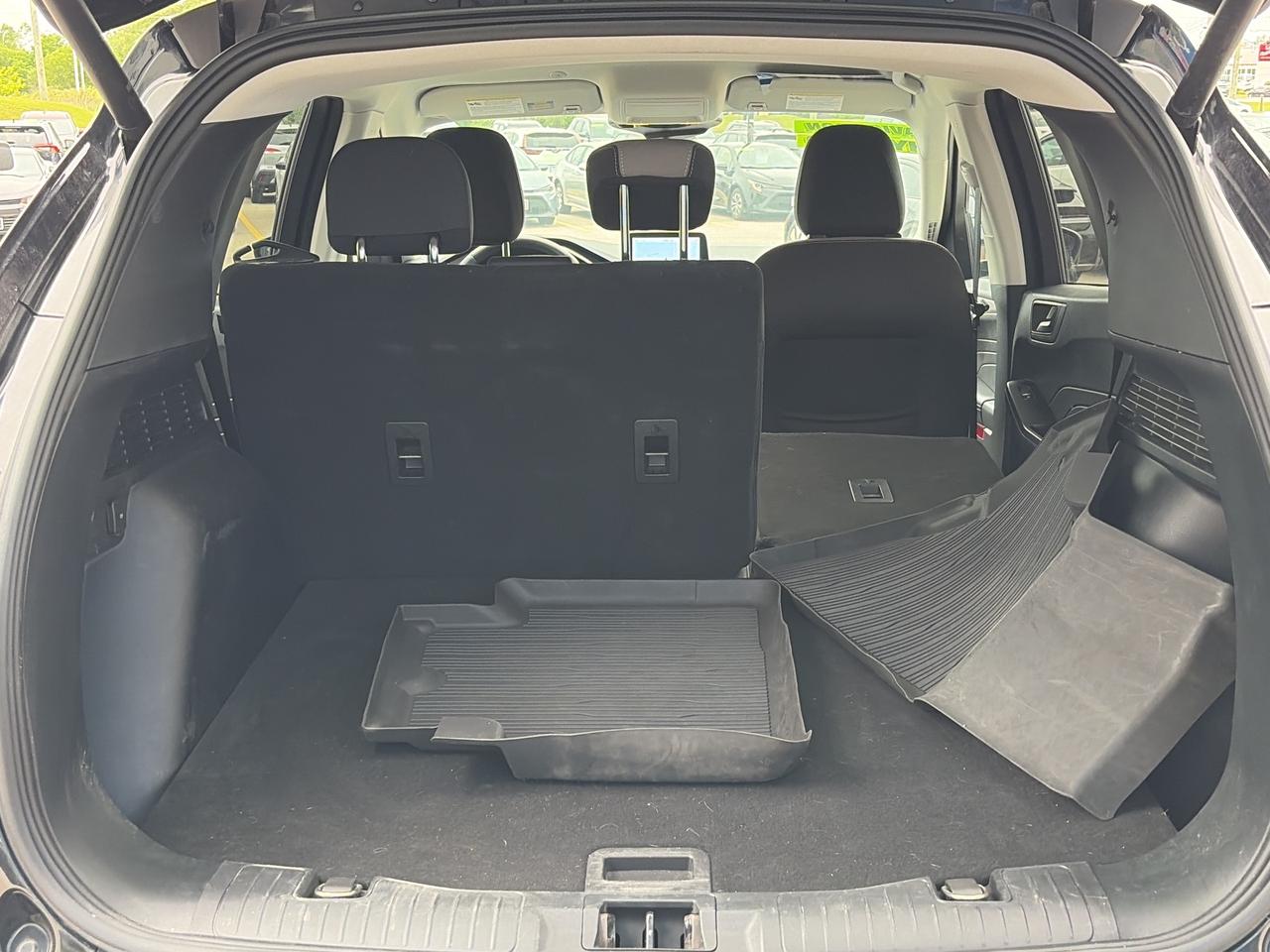 2022 Ford Escape SE Hybrid AWD Photo