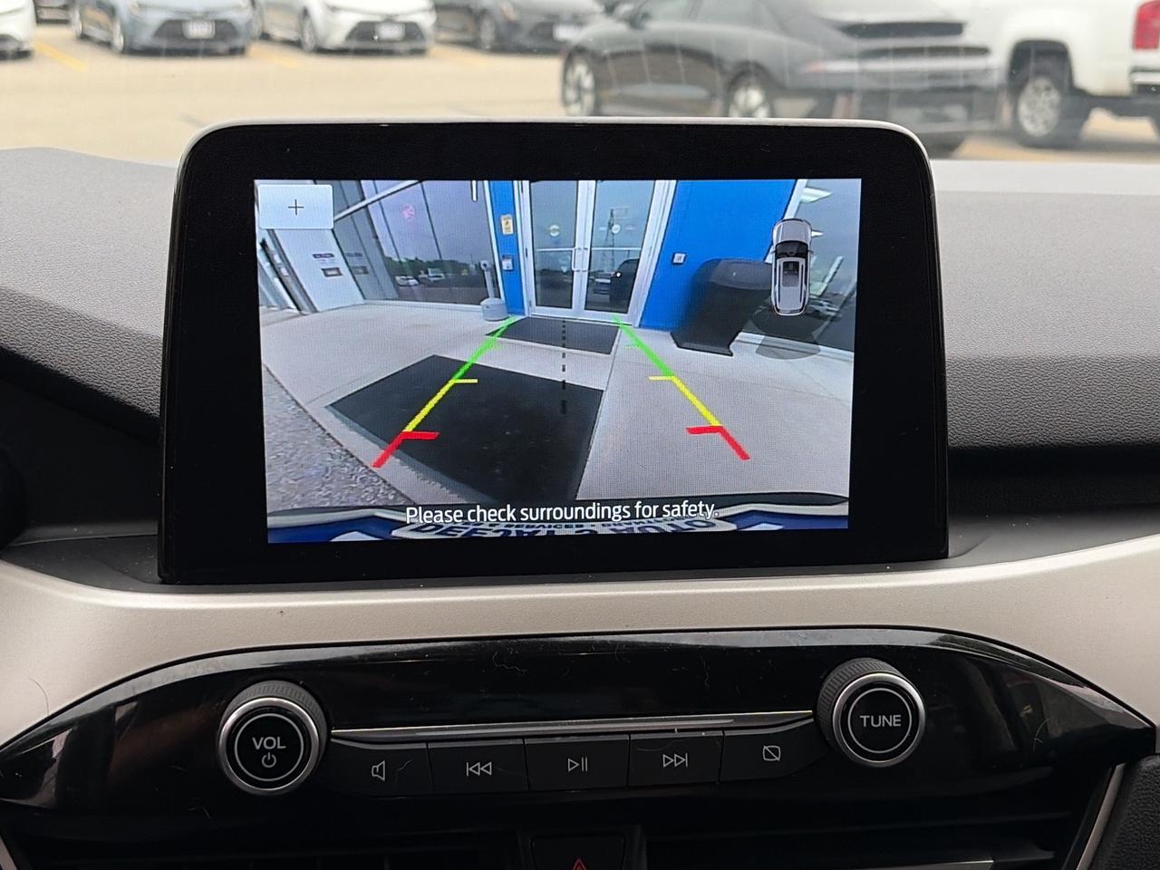 2022 Ford Escape SE Hybrid AWD Photo