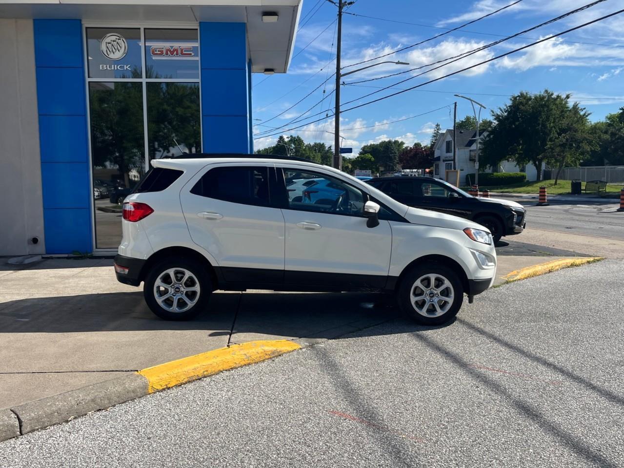 2022 Ford EcoSport SE Ultra Low Km Local Trade Photo3