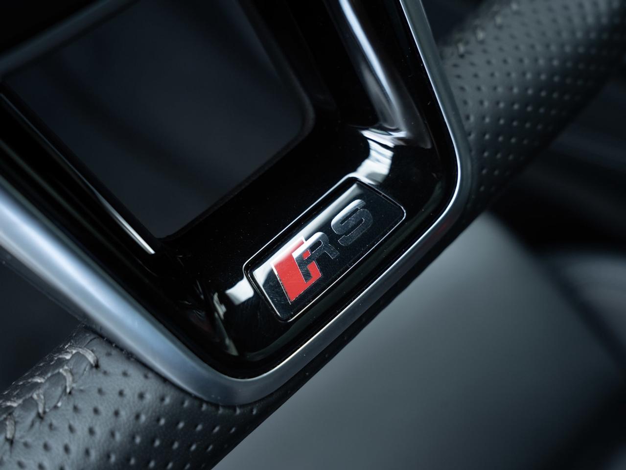 2021 Audi RS 6 Avant No Accidents | 591 HP Photo