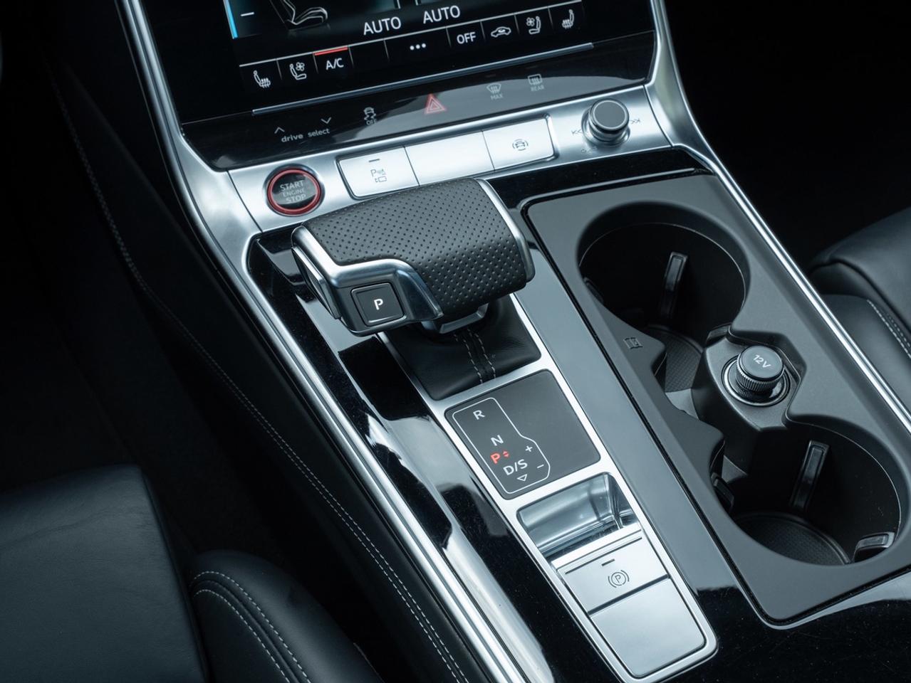2021 Audi RS 6 Avant No Accidents | 591 HP Photo