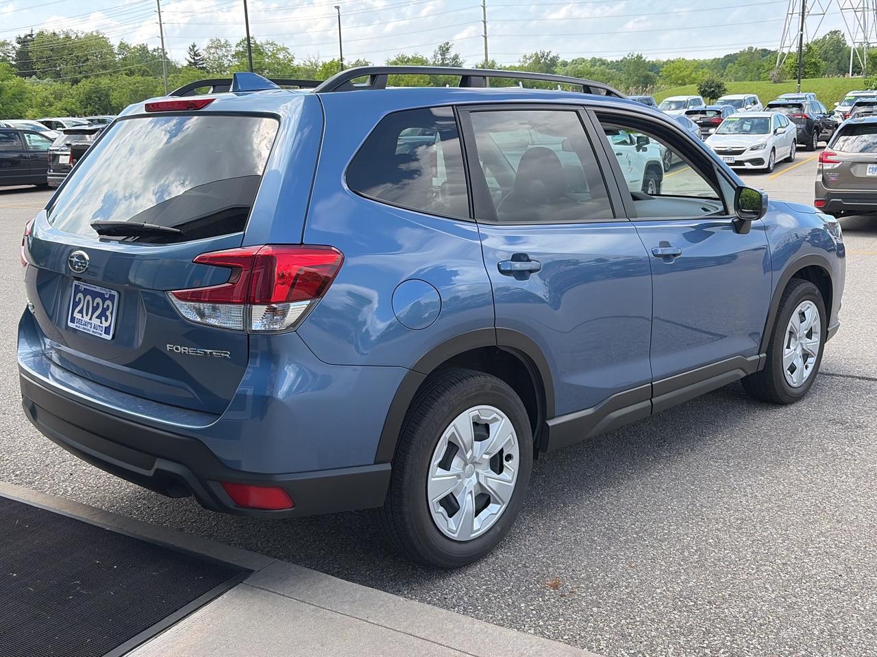 2023 Subaru Forester Limited   Clean Carfax Photo4