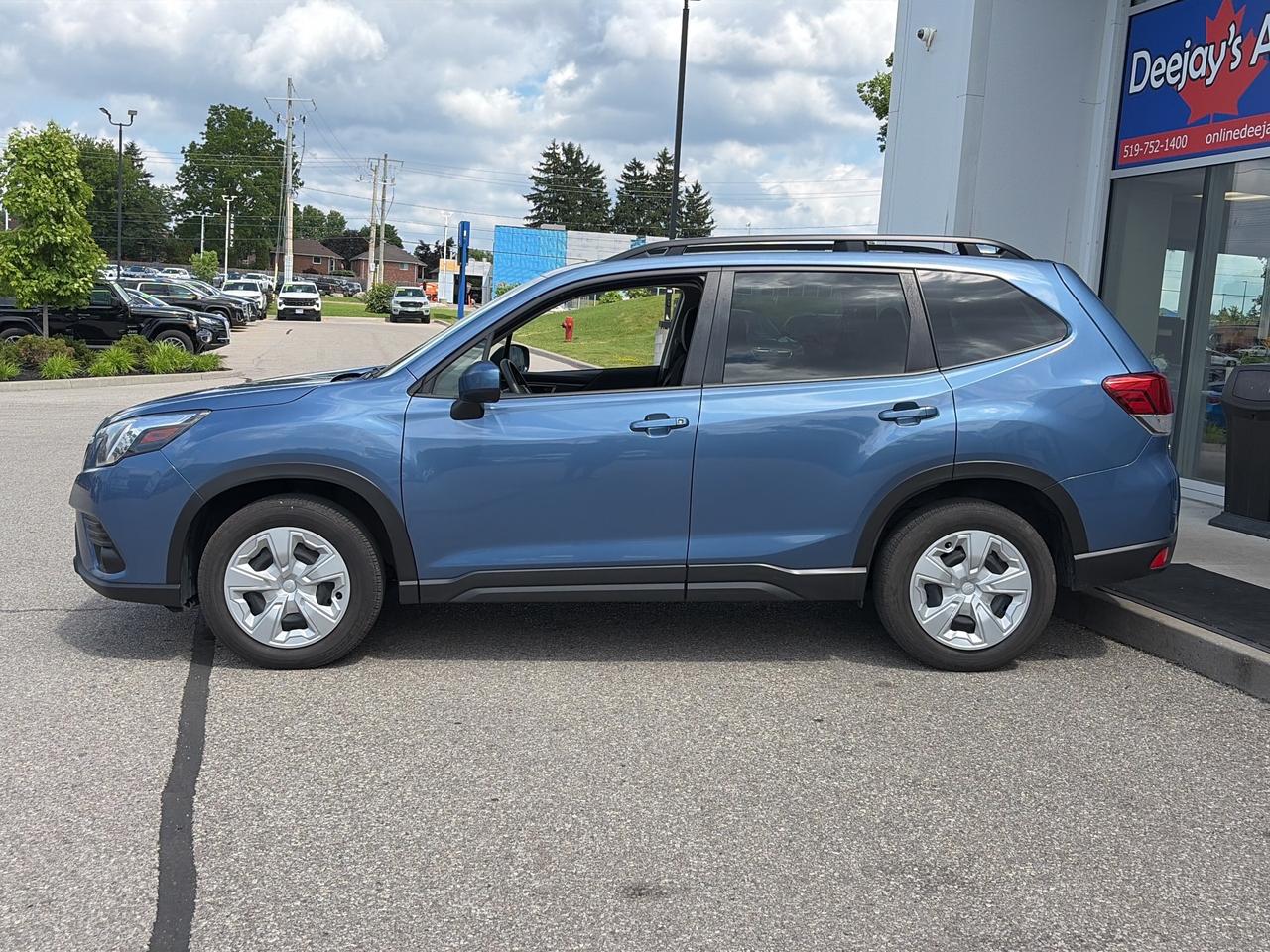 2023 Subaru Forester Limited   Clean Carfax Photo