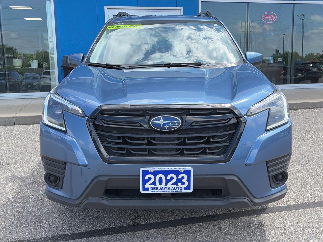 2023 Subaru Forester Limited   Clean Carfax Photo