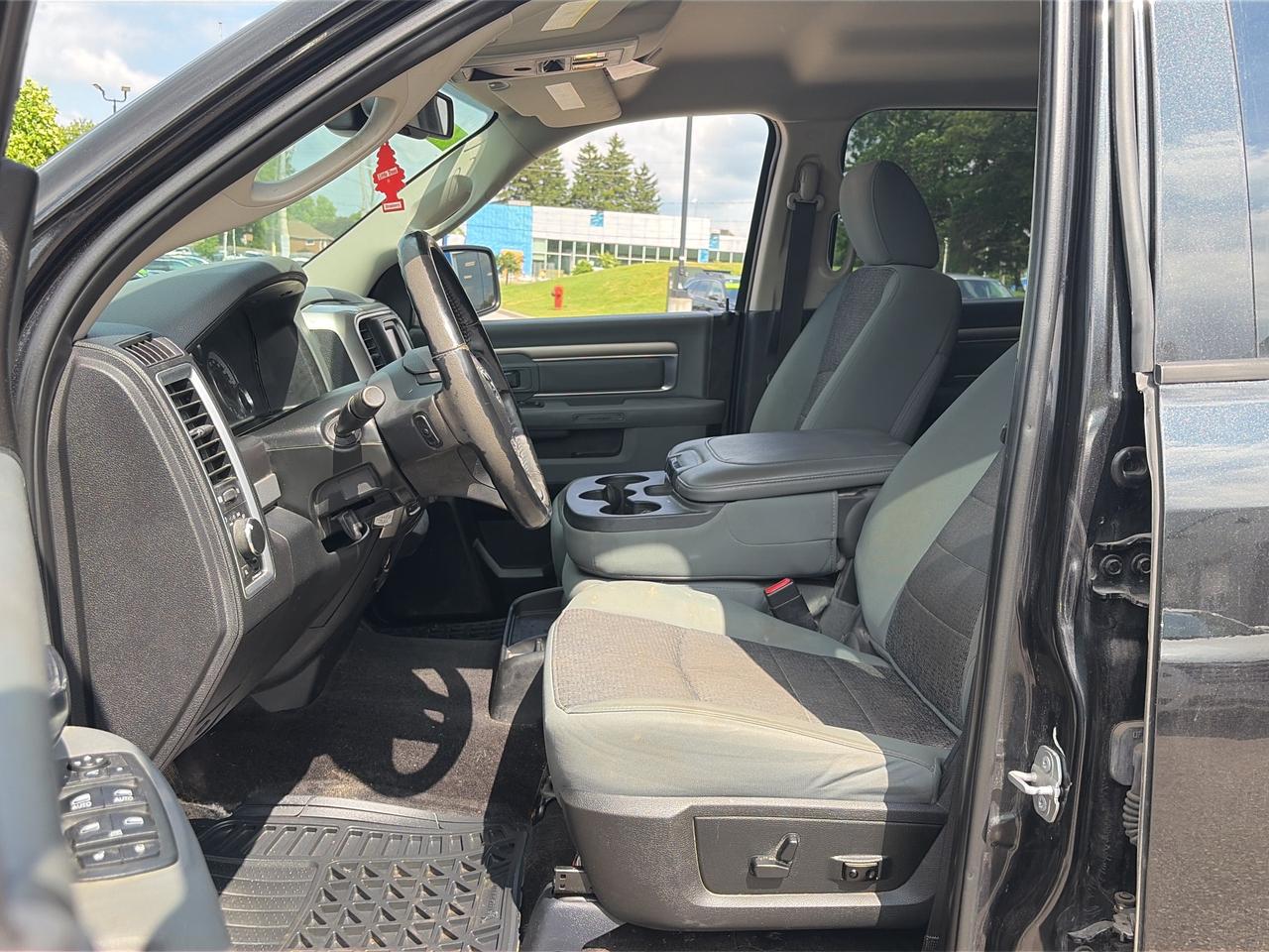 2018 RAM 1500 SLT 4x4 Crew Cab 5'7 Box   Clean Carfax Photo