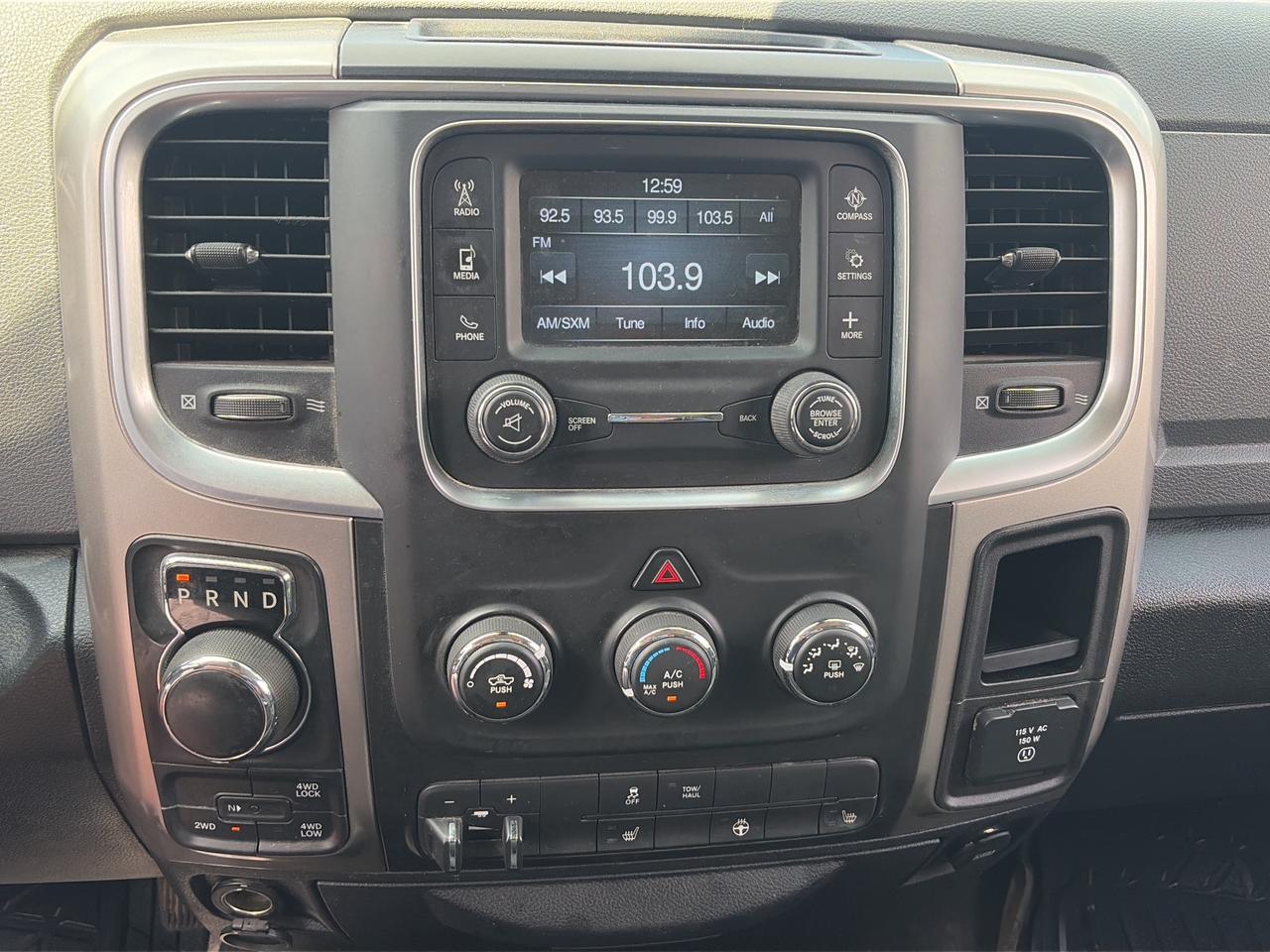 2018 RAM 1500 SLT 4x4 Crew Cab 5'7 Box   Clean Carfax Photo