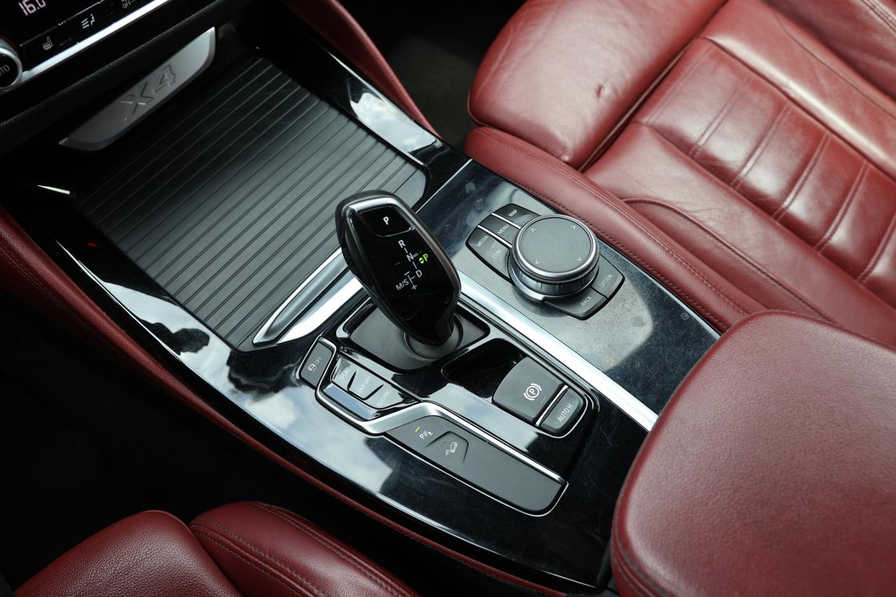2020 BMW X4 XDrive30i-AWD-R STARTER/NAV/BCAM/BLIS/P SENSORS/HU Photo