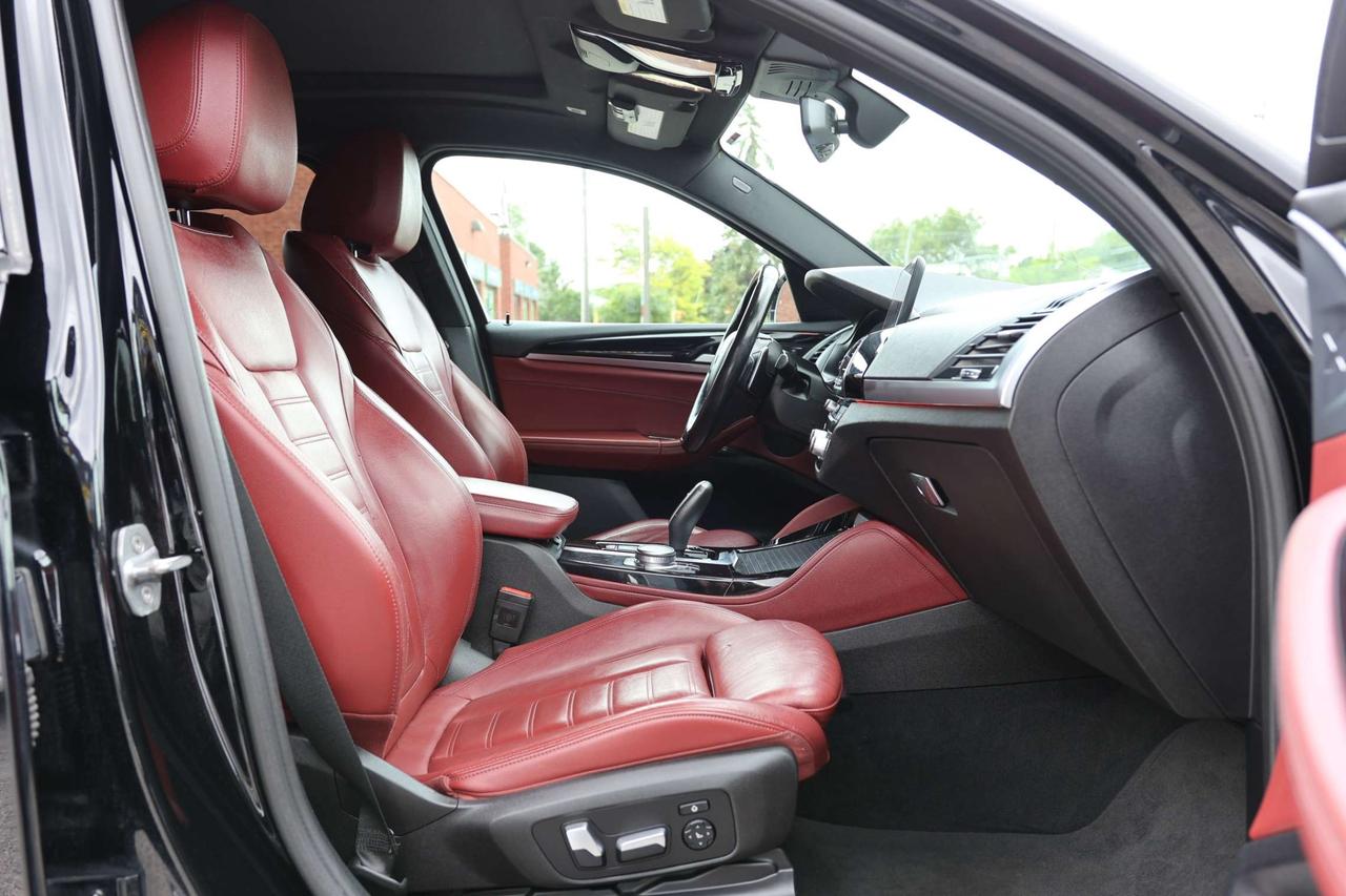 2020 BMW X4 Xdrive30i-AWD-NAV-RED LEATHER/BCAM/BLIS/HUD/P SENSORS/P SEATS/HEATED F&R SEATS/PANO ROOF/KEYLESS/WLC/CARPLAY Photo