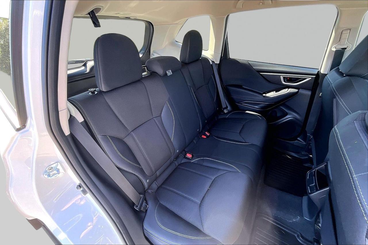 2024 Subaru Forester AWD   CLEAN CARFAX   EYESIGHT   HEATED SEATS Photo