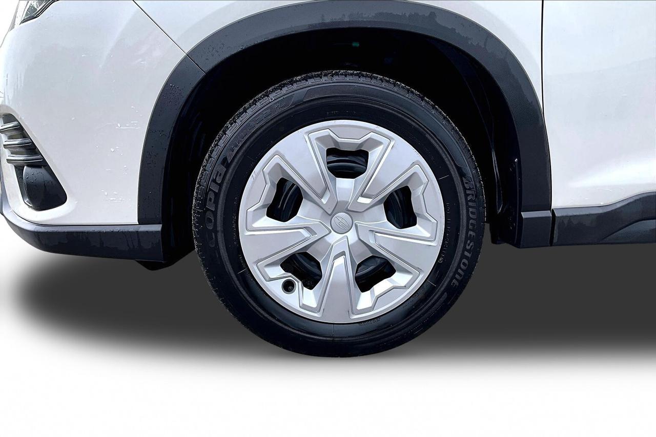 2024 Subaru Forester AWD   CLEAN CARFAX   EYESIGHT   HEATED SEATS Photo