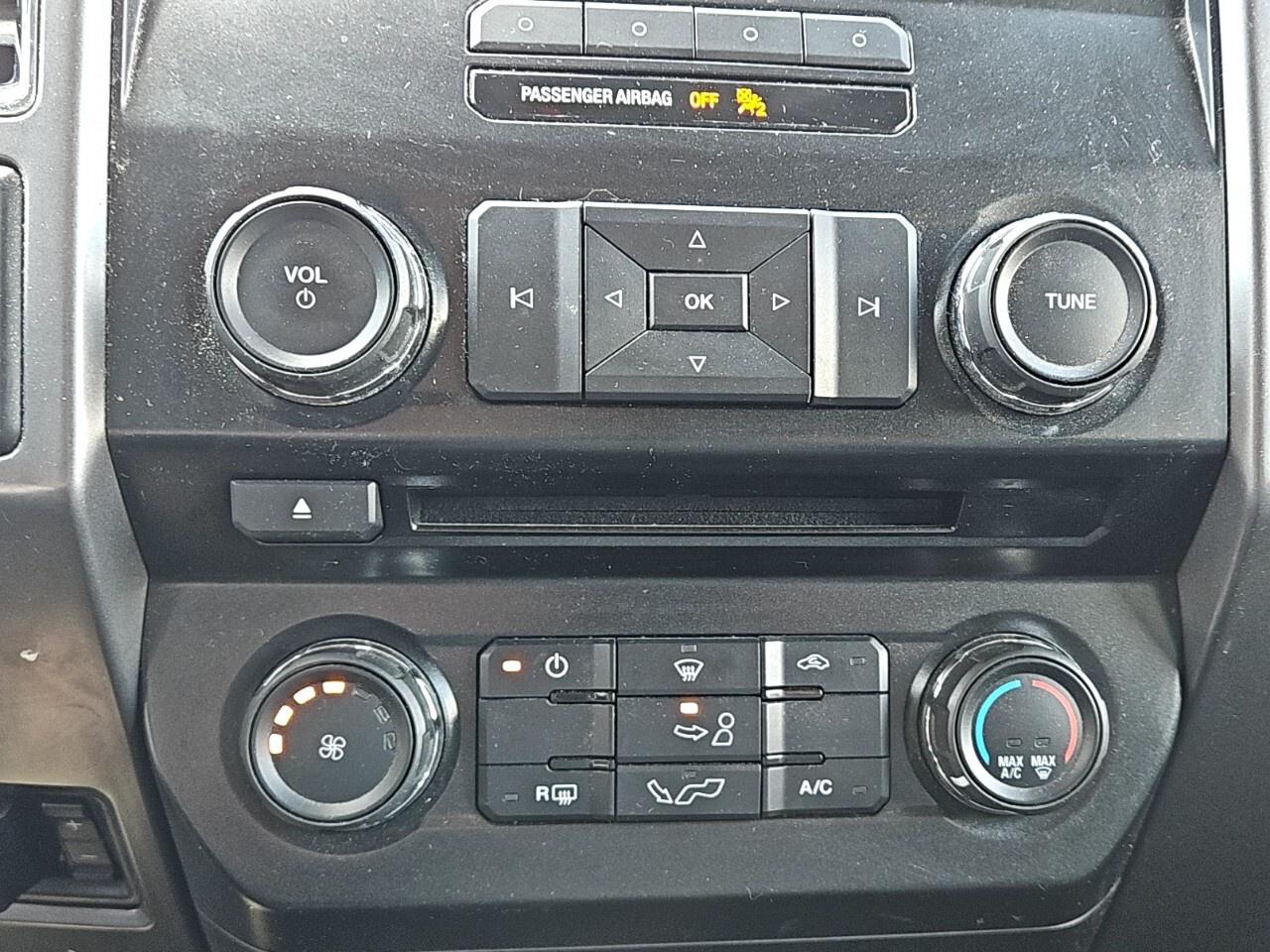 2015 Ford F-150 XLT   5 LITRE V8   XTR   REMOTE START Photo