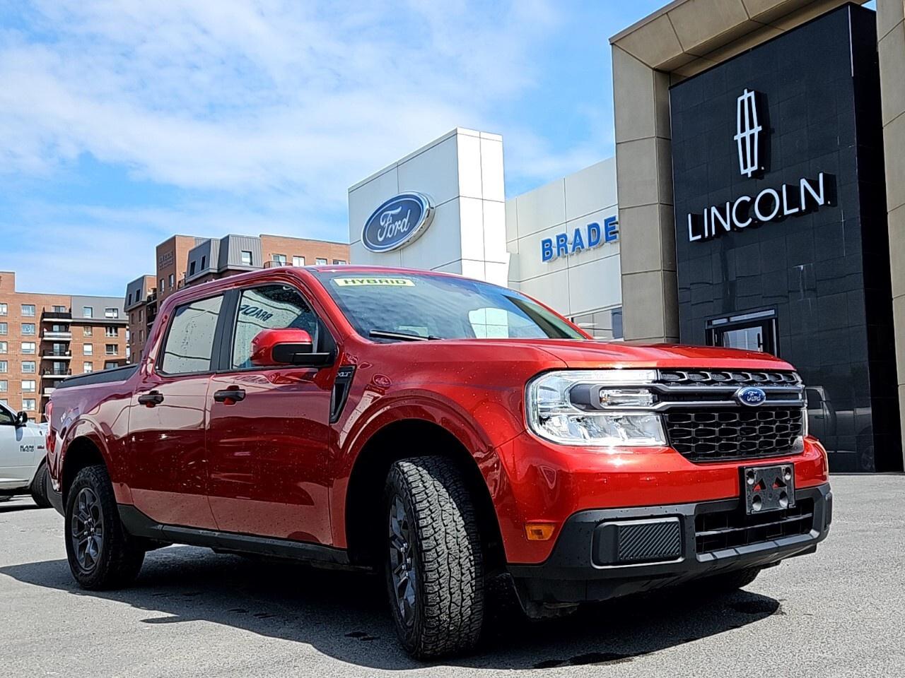 2022 Ford Maverick XLT FWD SuperCrew Photo