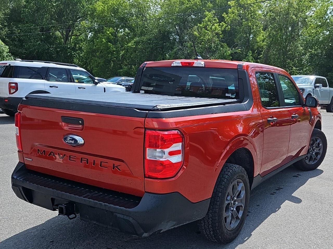 2022 Ford Maverick XLT FWD SuperCrew Photo