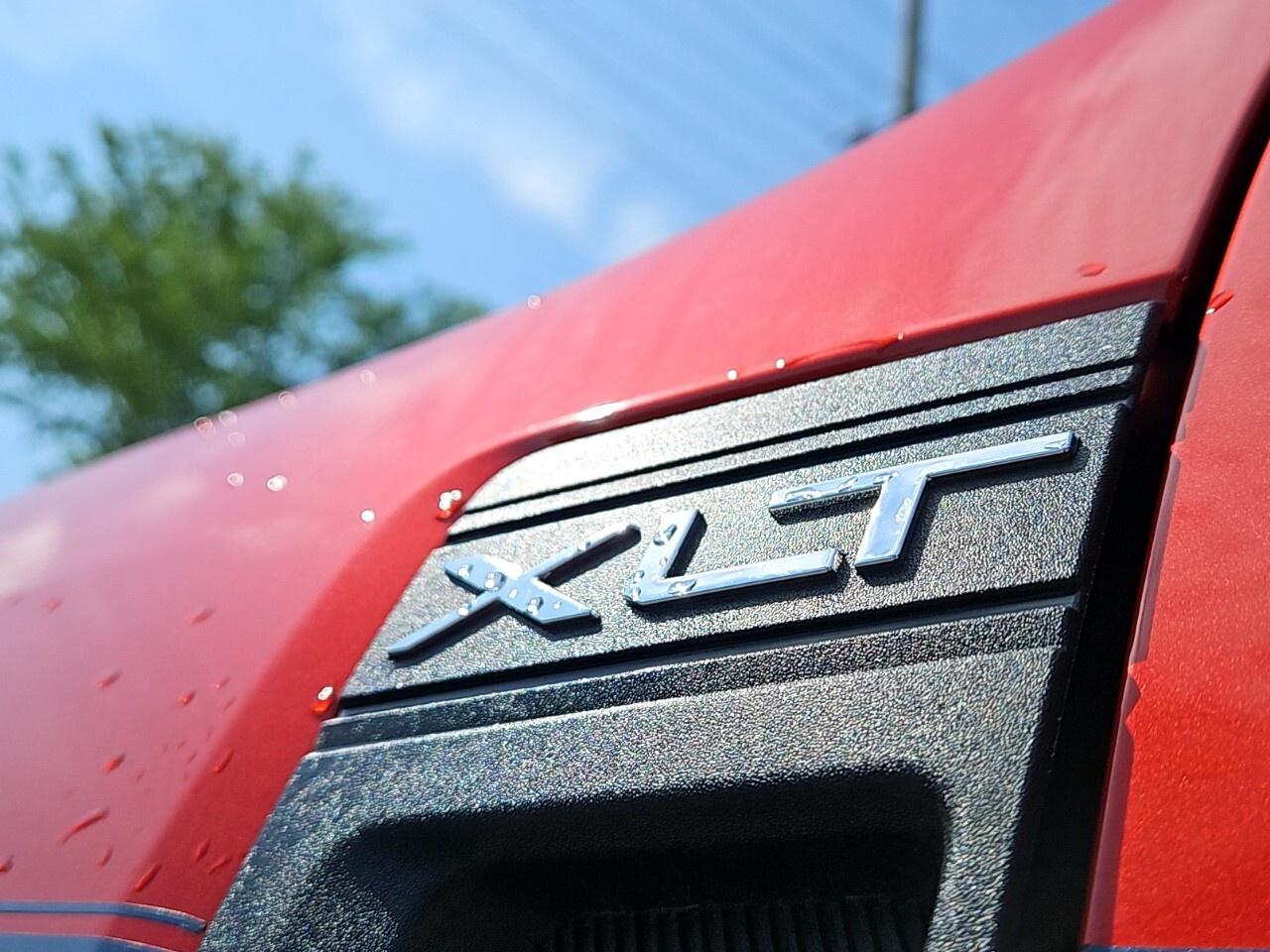 2022 Ford Maverick XLT FWD SuperCrew Photo