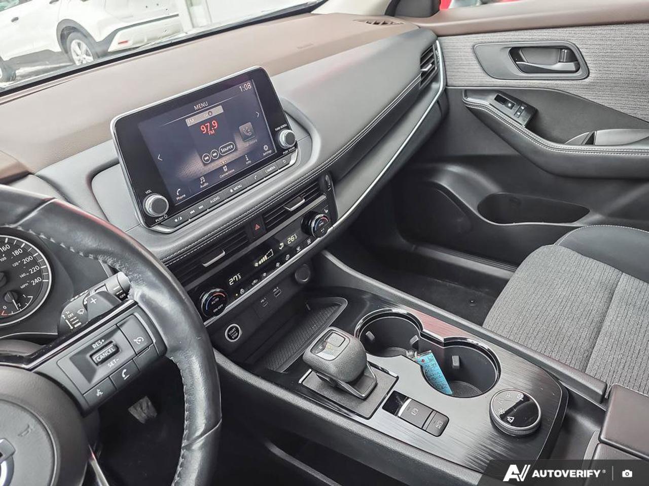 2021 Nissan Rogue S Photo