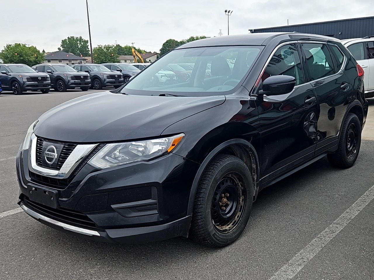 2017 Nissan Rogue  Photo