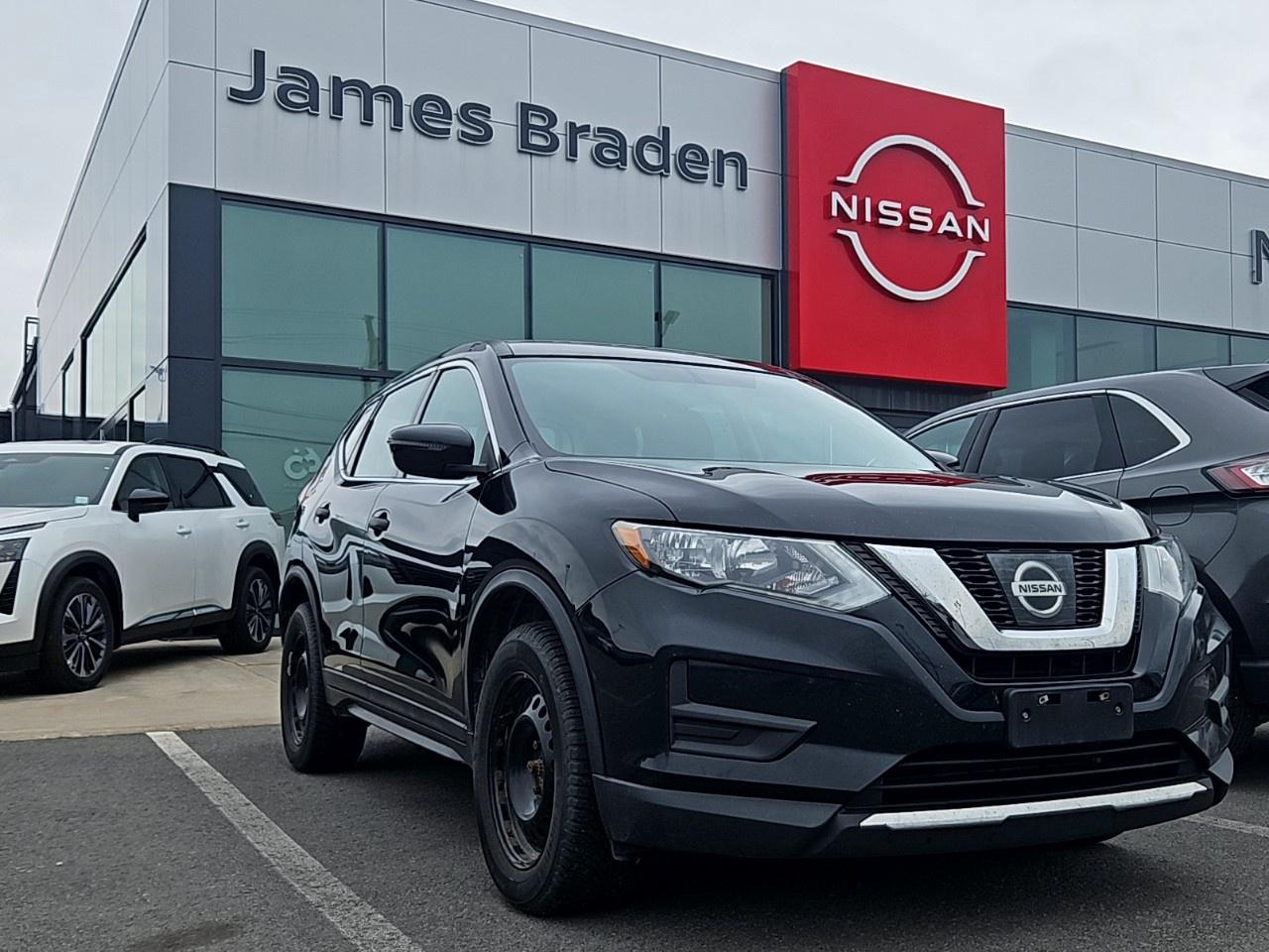 2017 Nissan Rogue  Photo