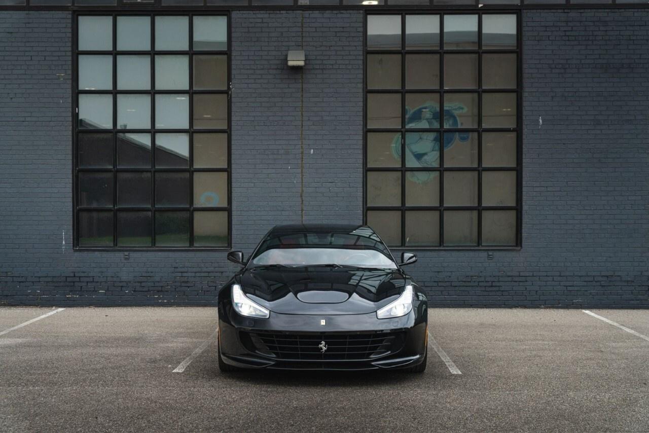2017 Ferrari GTC4Lusso AWD Photo