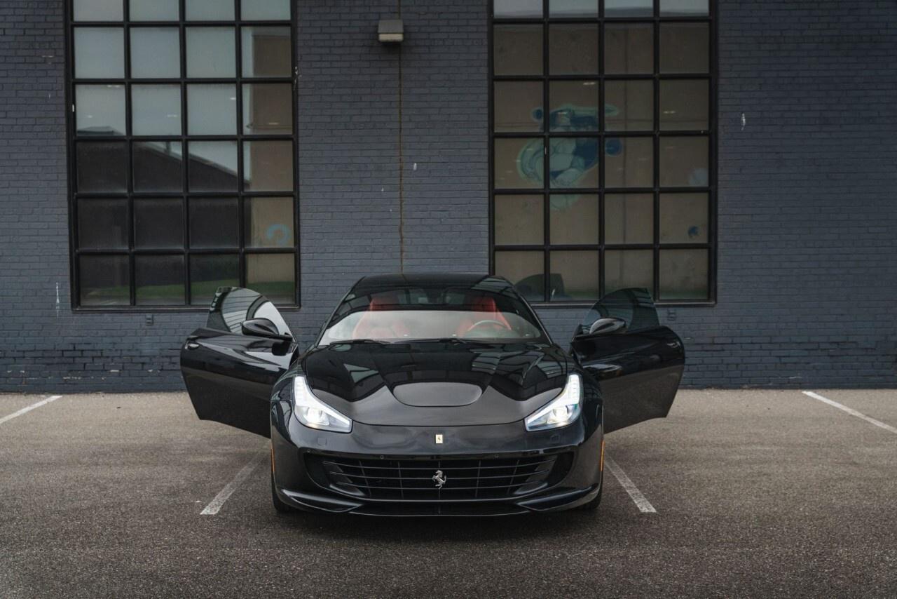 2017 Ferrari GTC4Lusso AWD Photo