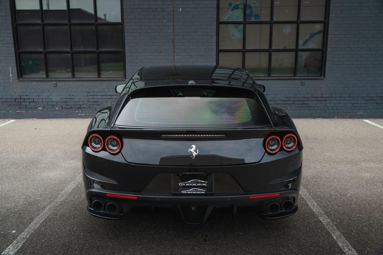 2017 Ferrari GTC4Lusso AWD Photo