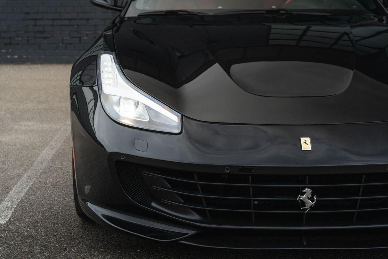 2017 Ferrari GTC4Lusso AWD Photo