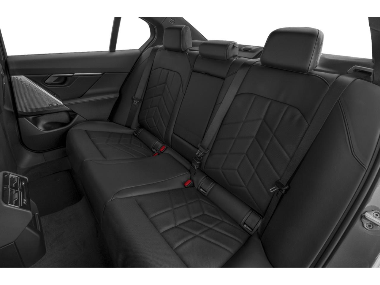 2027 BMW 5 Series 530i xDrive Sedan Photo