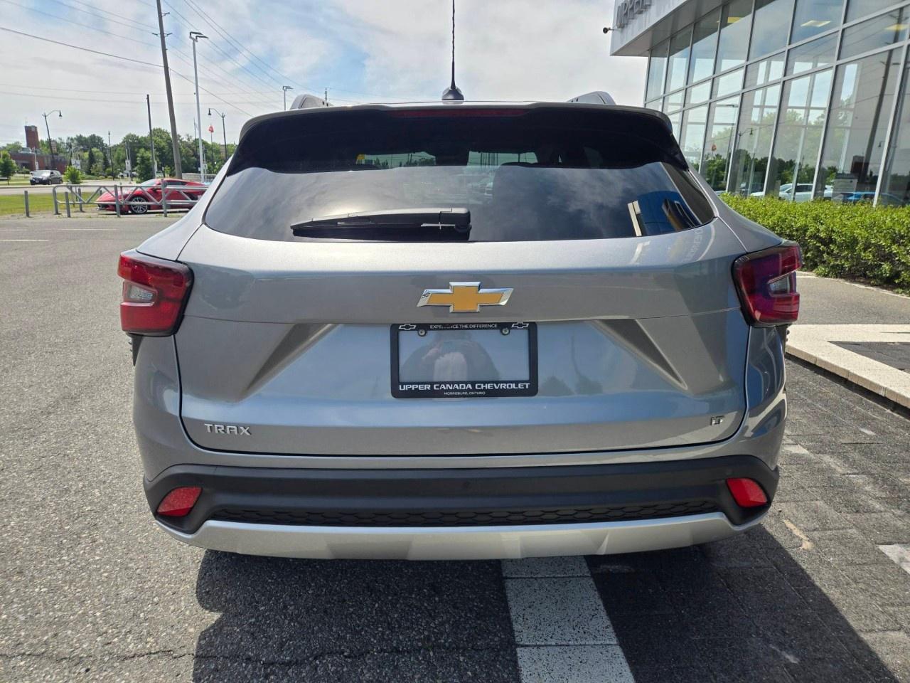 2026 Chevrolet Trax Fwd 4dr Lt Photo