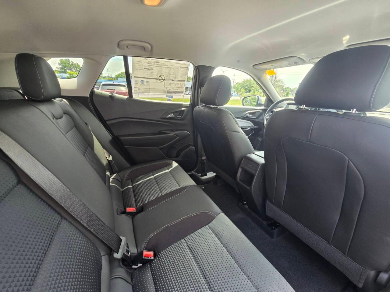 2026 Chevrolet Trax Fwd 4dr Lt Photo
