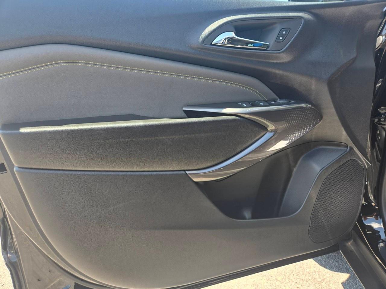 2026 Chevrolet Trax FWD 4dr ACTIV Photo