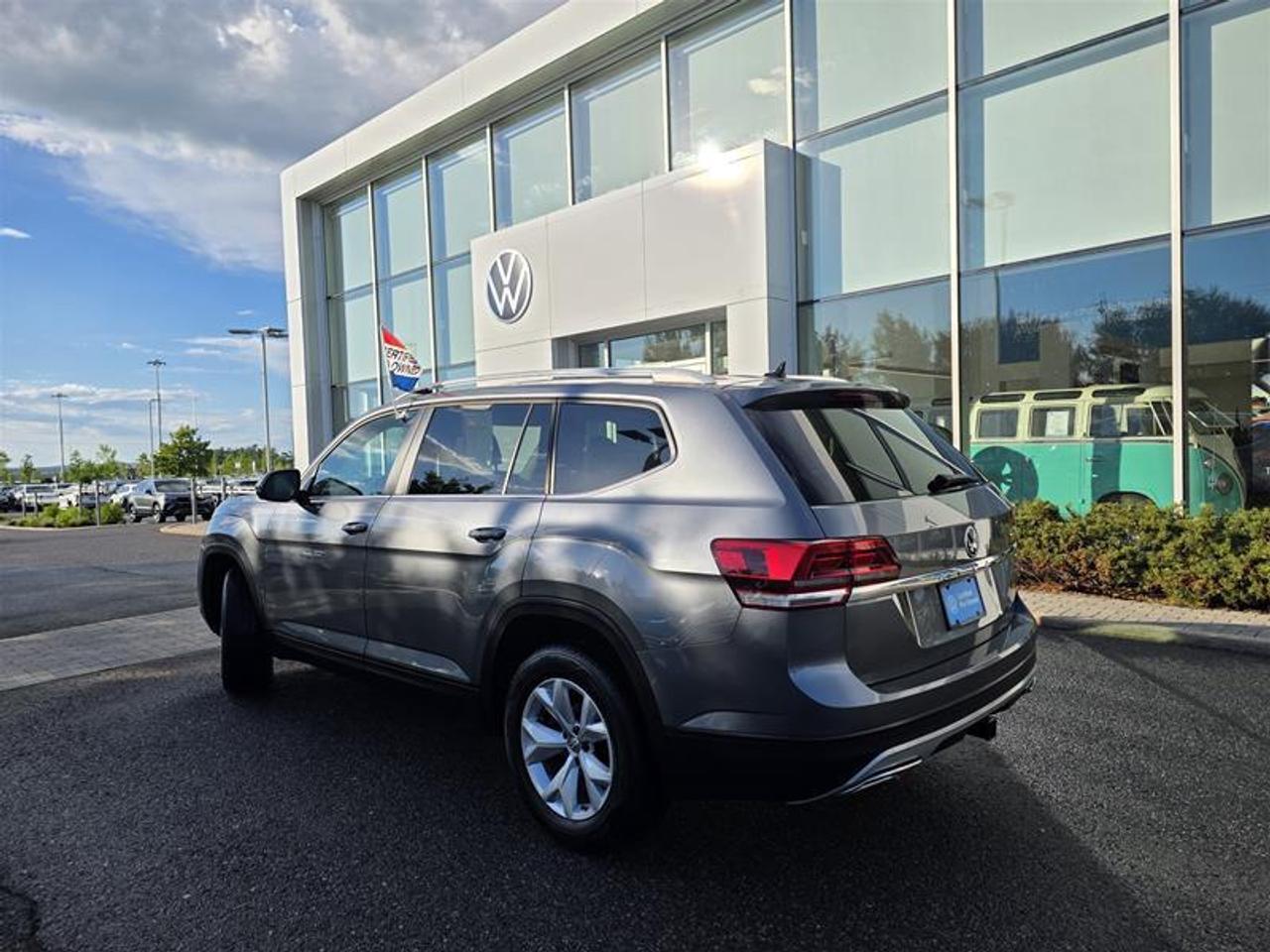 2019 Volkswagen Atlas Comfortline 3.6L 8sp at w/Tip 4MOTION W/Winter tir Photo