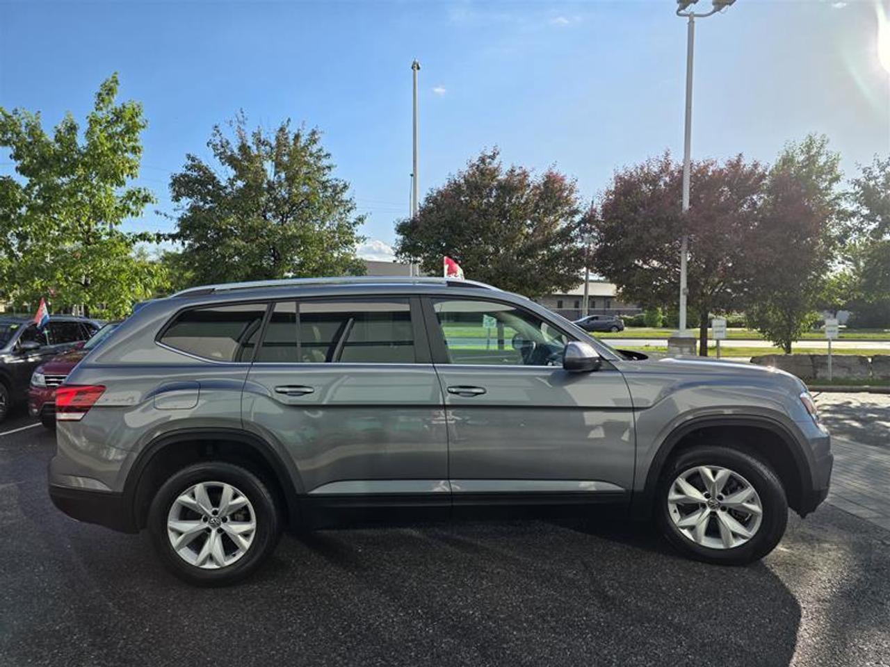 2019 Volkswagen Atlas Comfortline 3.6L 8sp at w/Tip 4MOTION W/Winter tir Photo