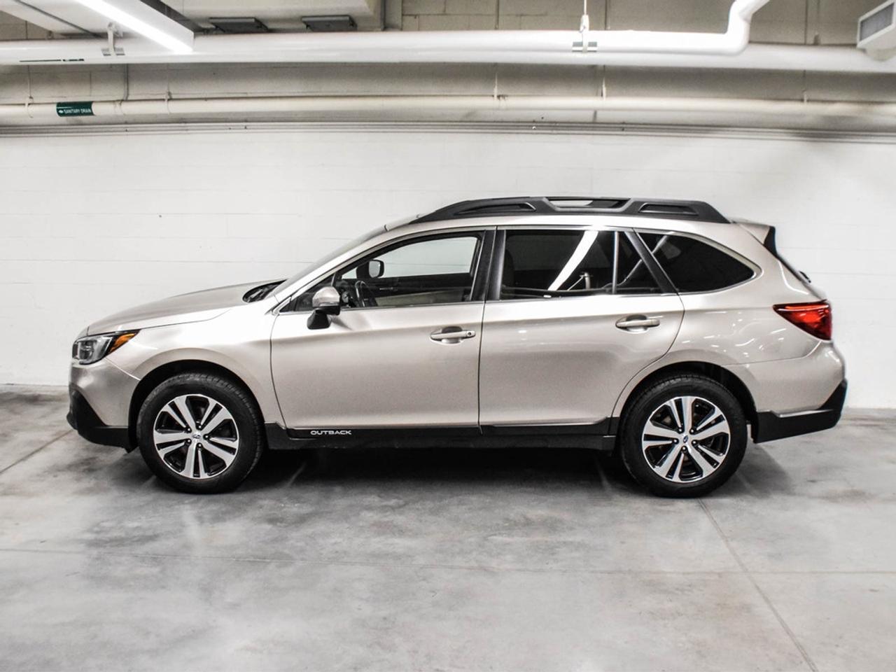 2018 Subaru Outback  Photo2