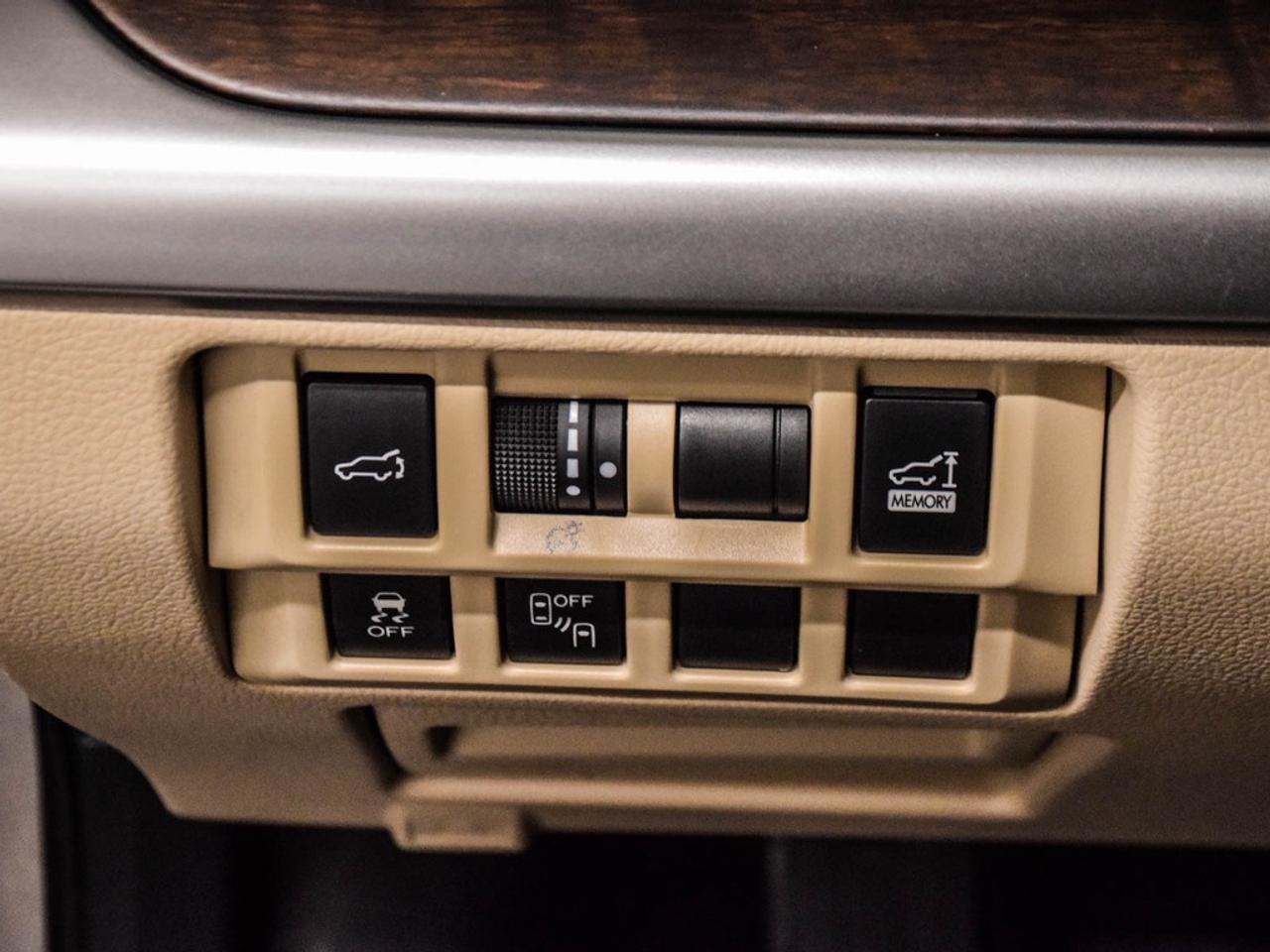 2018 Subaru Outback  Photo