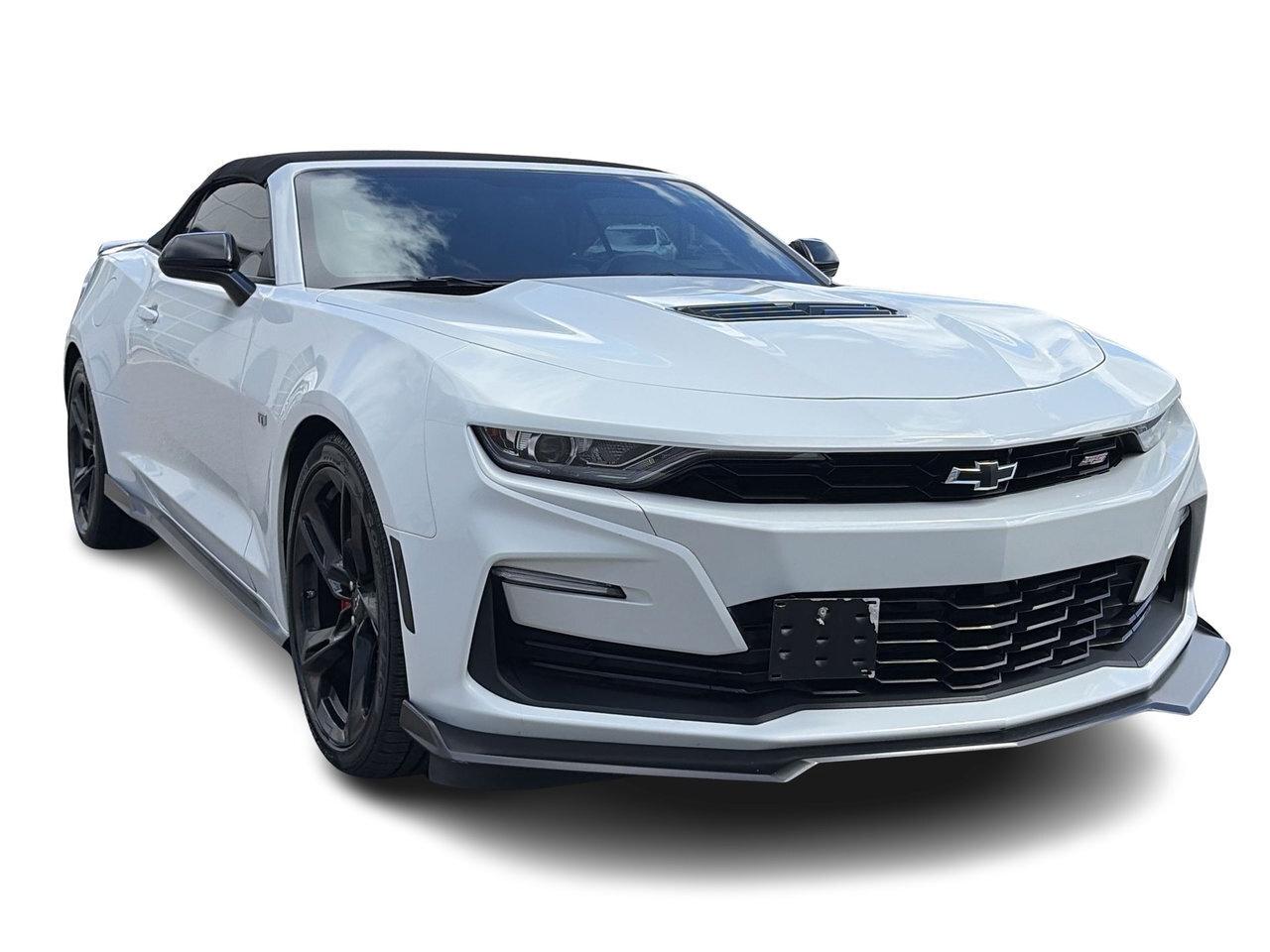 2021 Chevrolet Camaro Convertible 2SS Clean CarFax One Owner Lady Driven Photo2