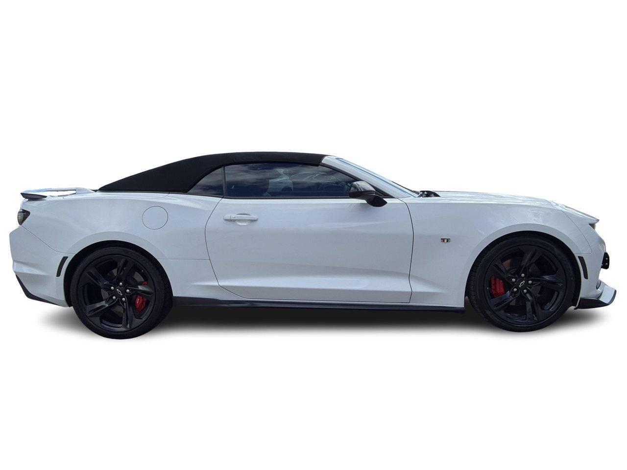 2021 Chevrolet Camaro Convertible 2SS Clean CarFax One Owner Lady Driven Photo
