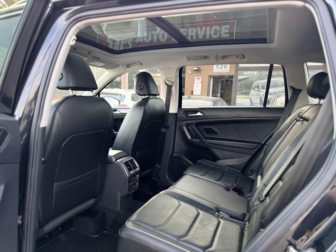 2020 Volkswagen Tiguan Highline 4MOTION   Clean Carfax! Photo