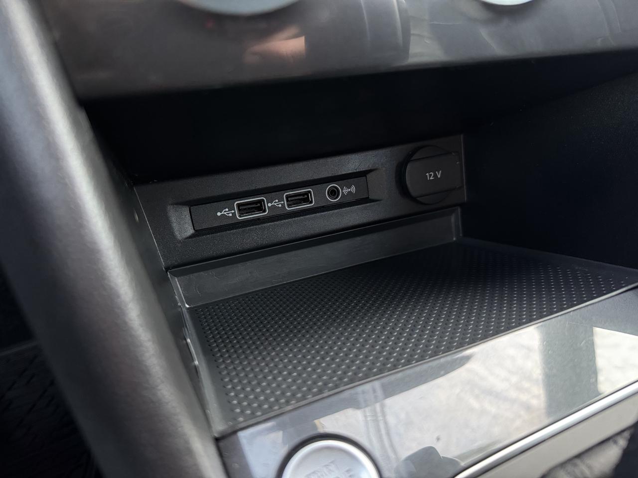 2020 Volkswagen Tiguan Highline 4MOTION   Clean Carfax! Photo