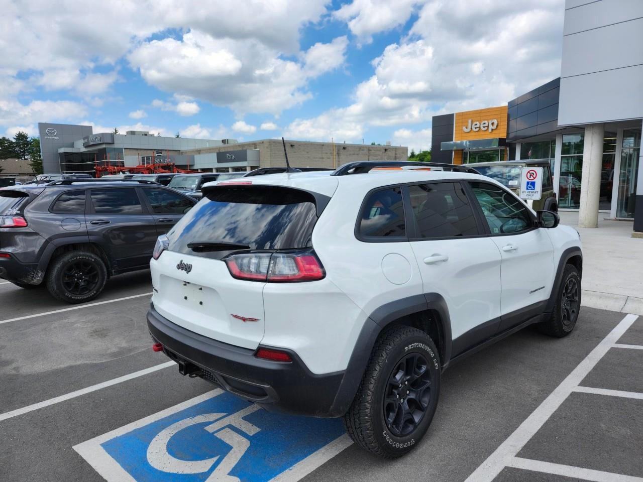 2022 Jeep Cherokee Trailhawk 4dr 4x4 Photo