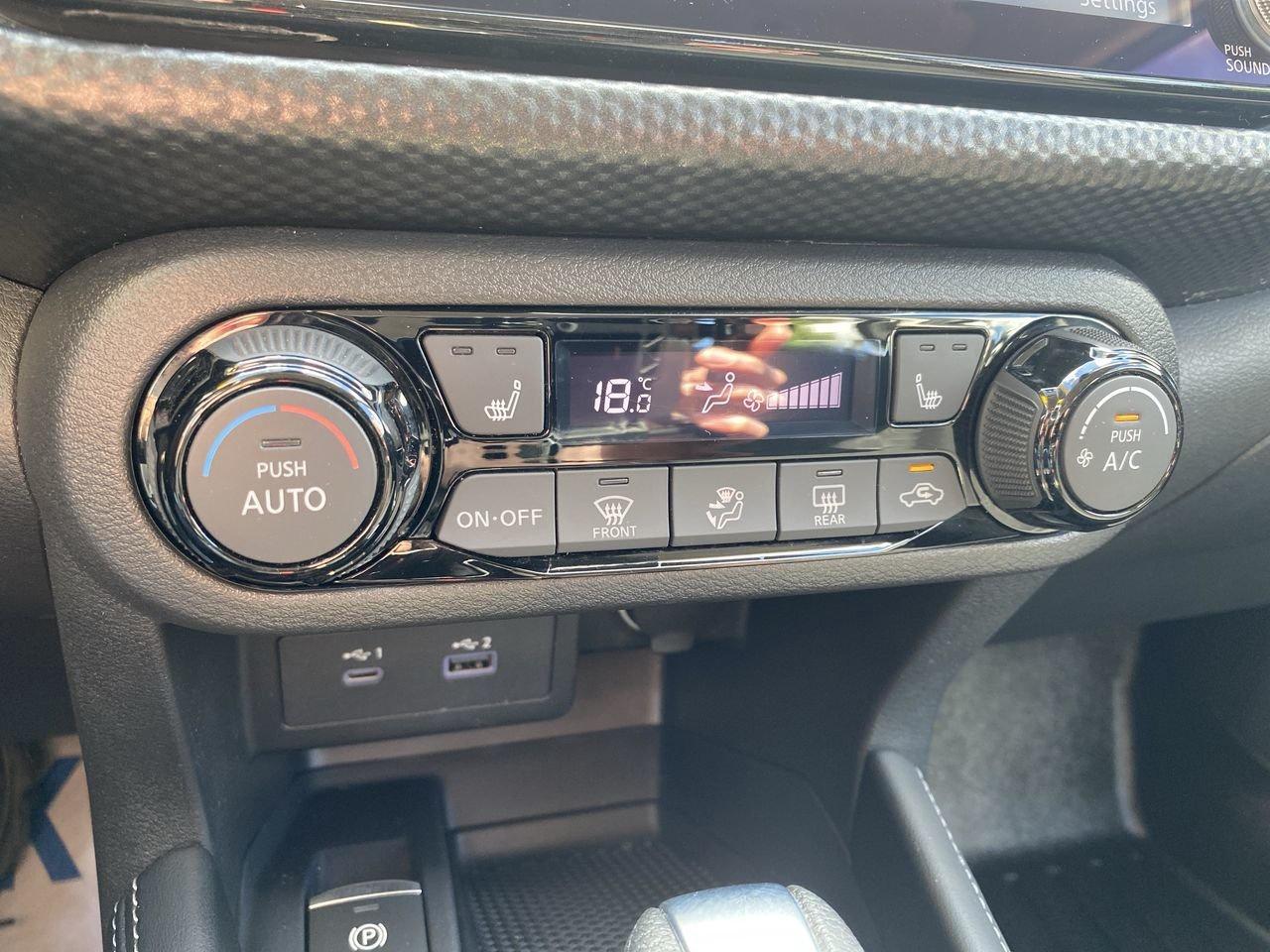 2022 Nissan Kicks SV Photo