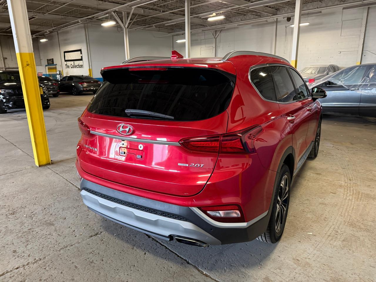 2019 Hyundai Santa Fe Ultimate 2.0  (A8) 4dr All-Wheel Drive Photo