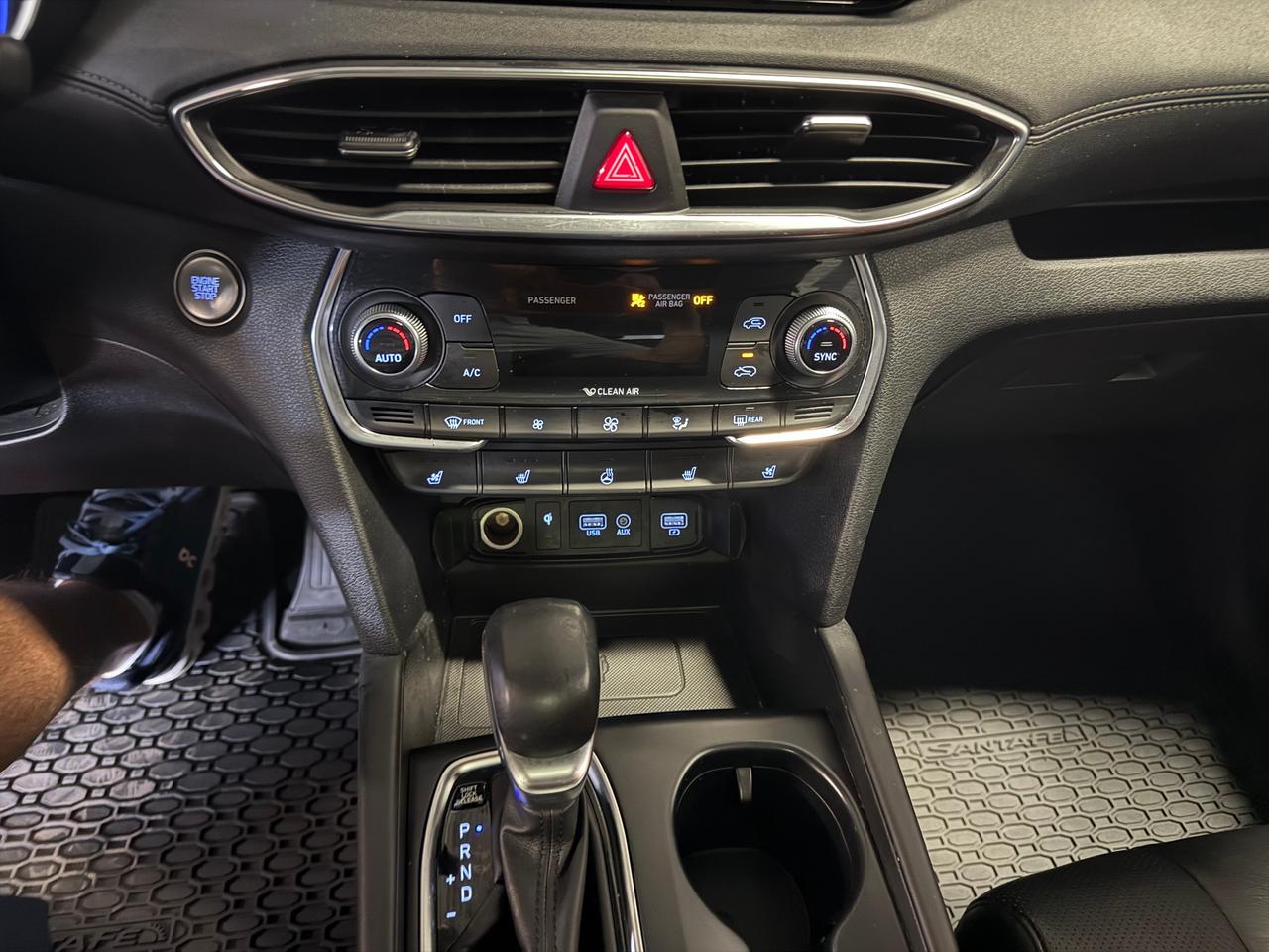 2019 Hyundai Santa Fe Ultimate 2.0  (A8) 4dr All-Wheel Drive Photo