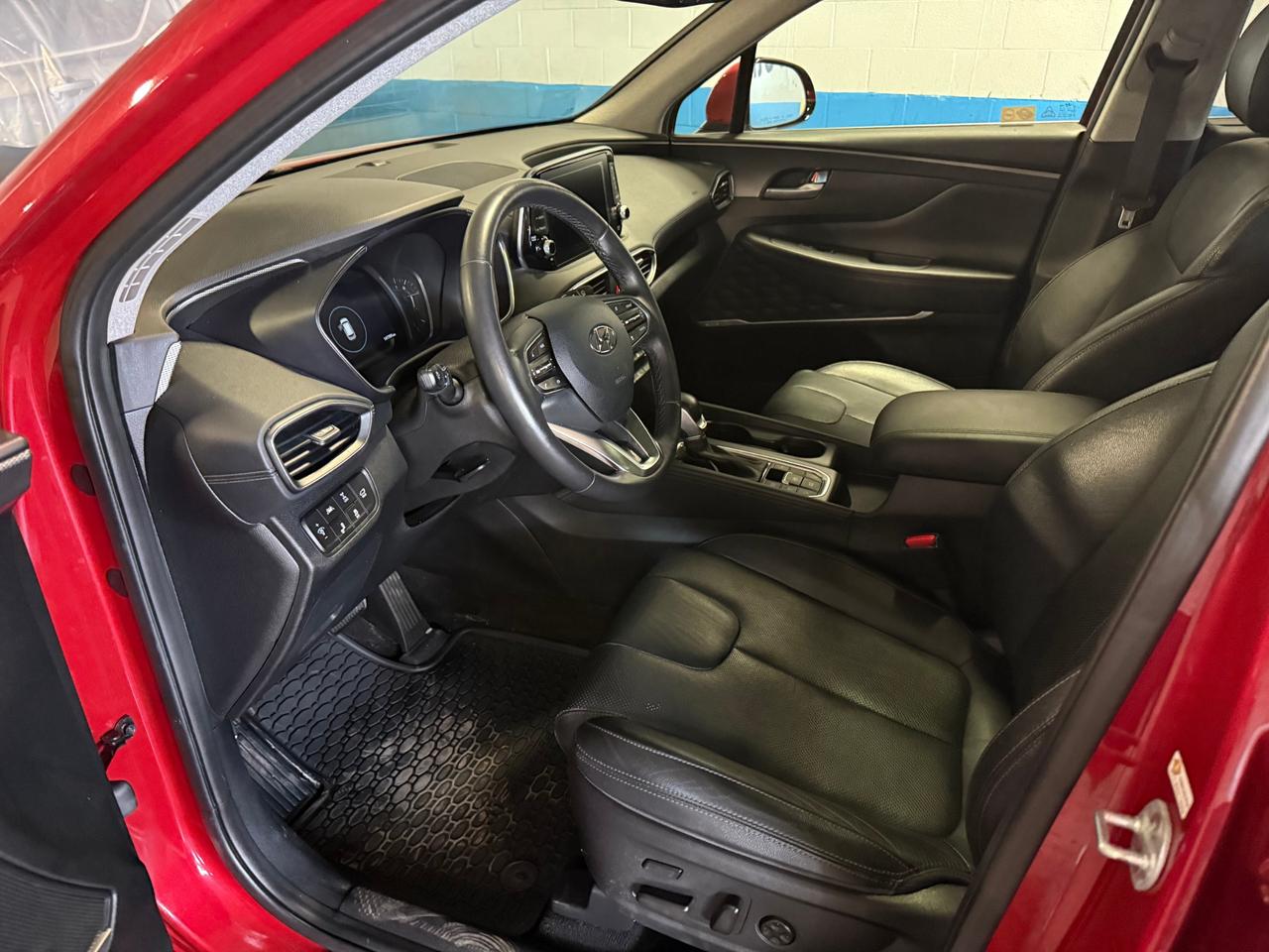 2019 Hyundai Santa Fe Ultimate 2.0  (A8) 4dr All-Wheel Drive Photo