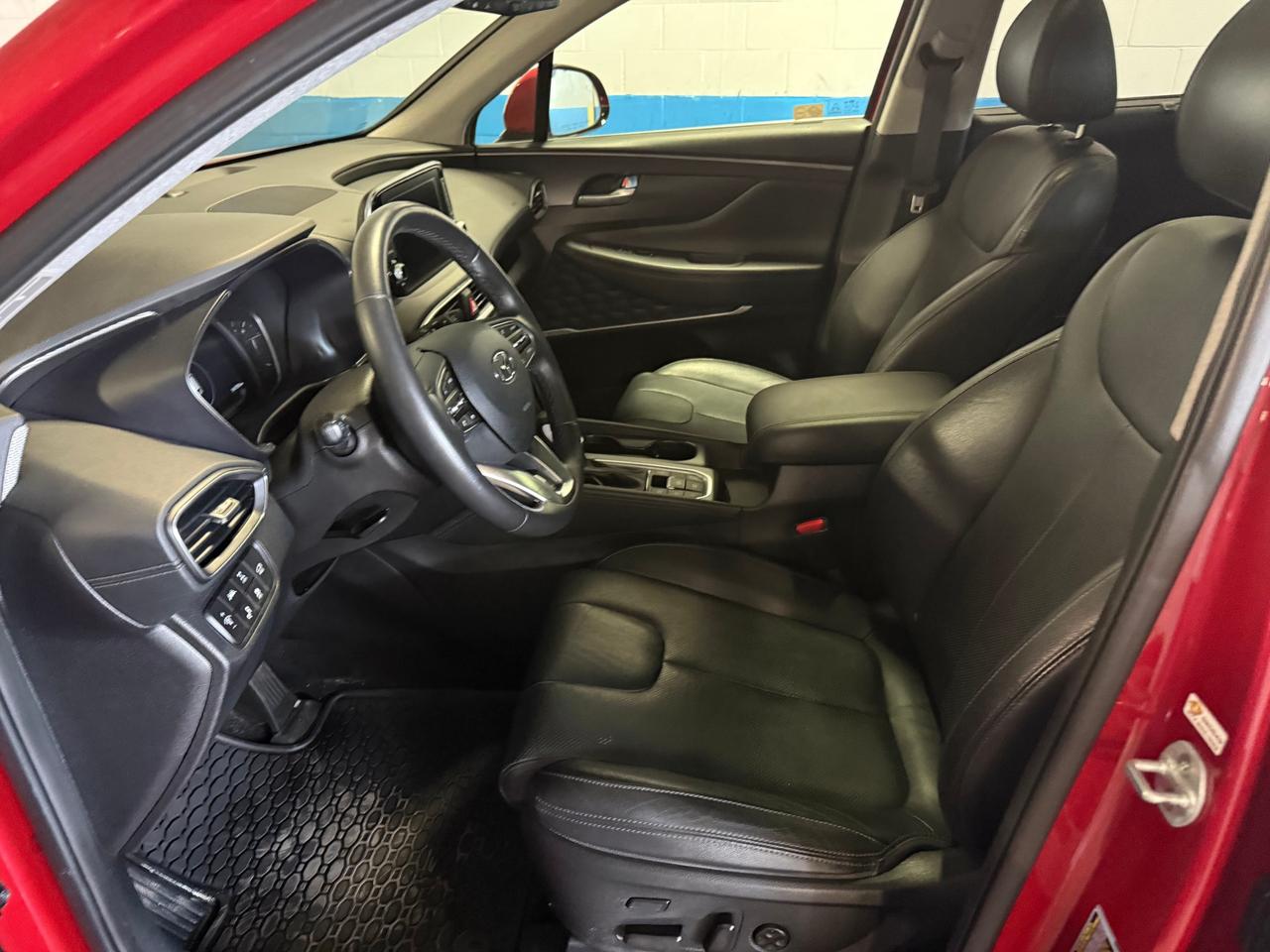 2019 Hyundai Santa Fe Ultimate 2.0  (A8) 4dr All-Wheel Drive Photo