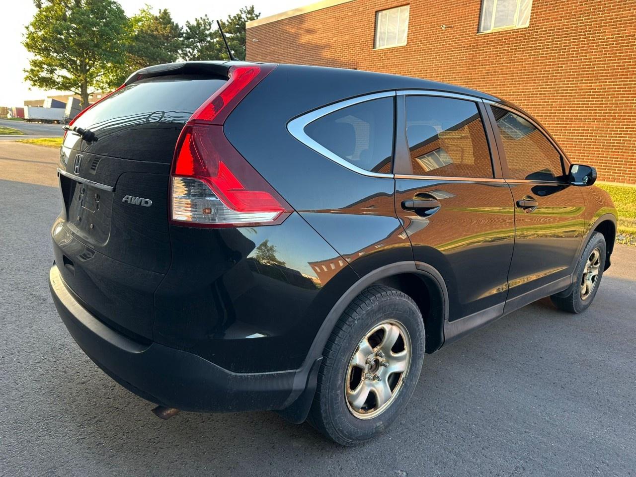 2013 Honda CR-V 4WD LX Photo