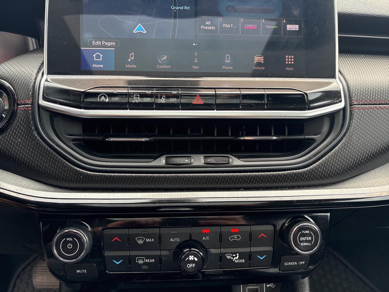2023 Jeep Compass Trailhawk Photo