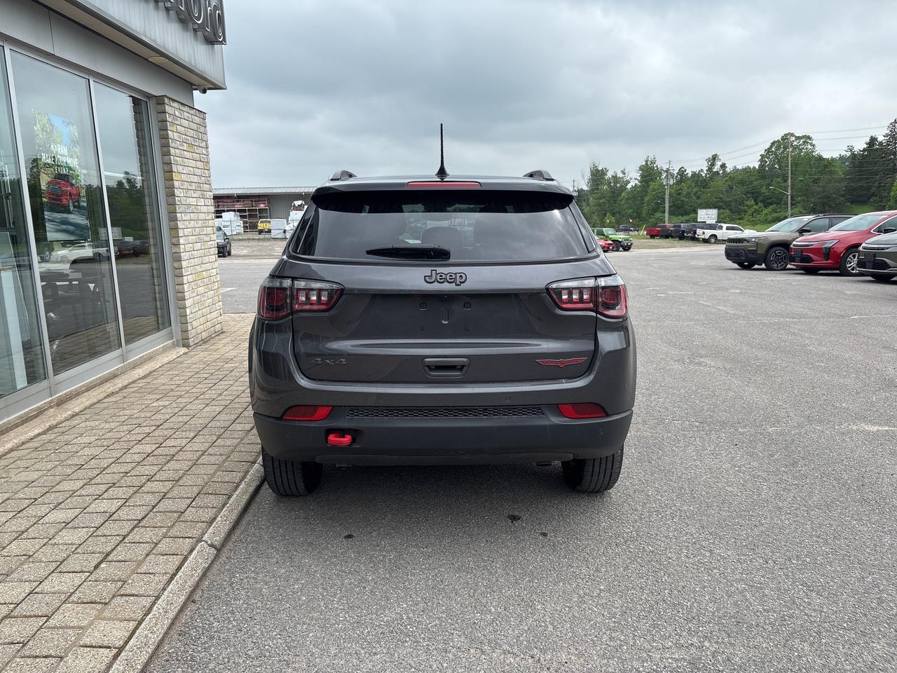 2024 Jeep Compass Trailhawk Photo