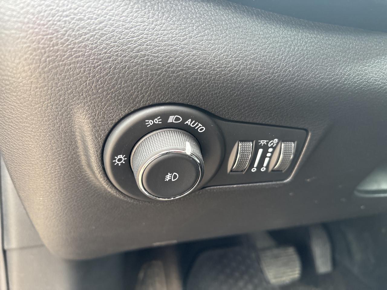 2024 Jeep Compass Trailhawk Photo