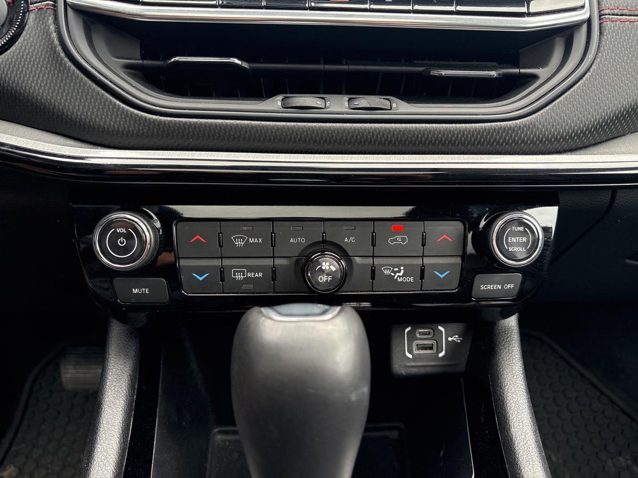 2024 Jeep Compass Trailhawk Photo