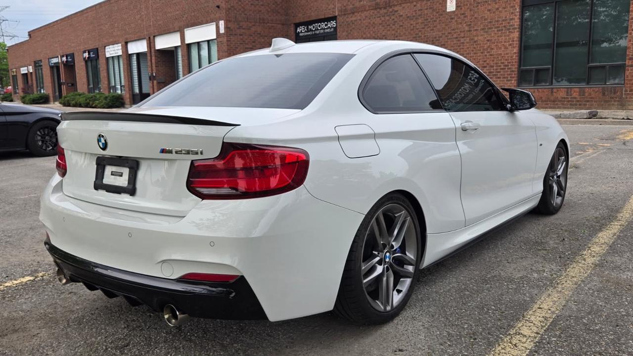 2016 BMW M235  Photo