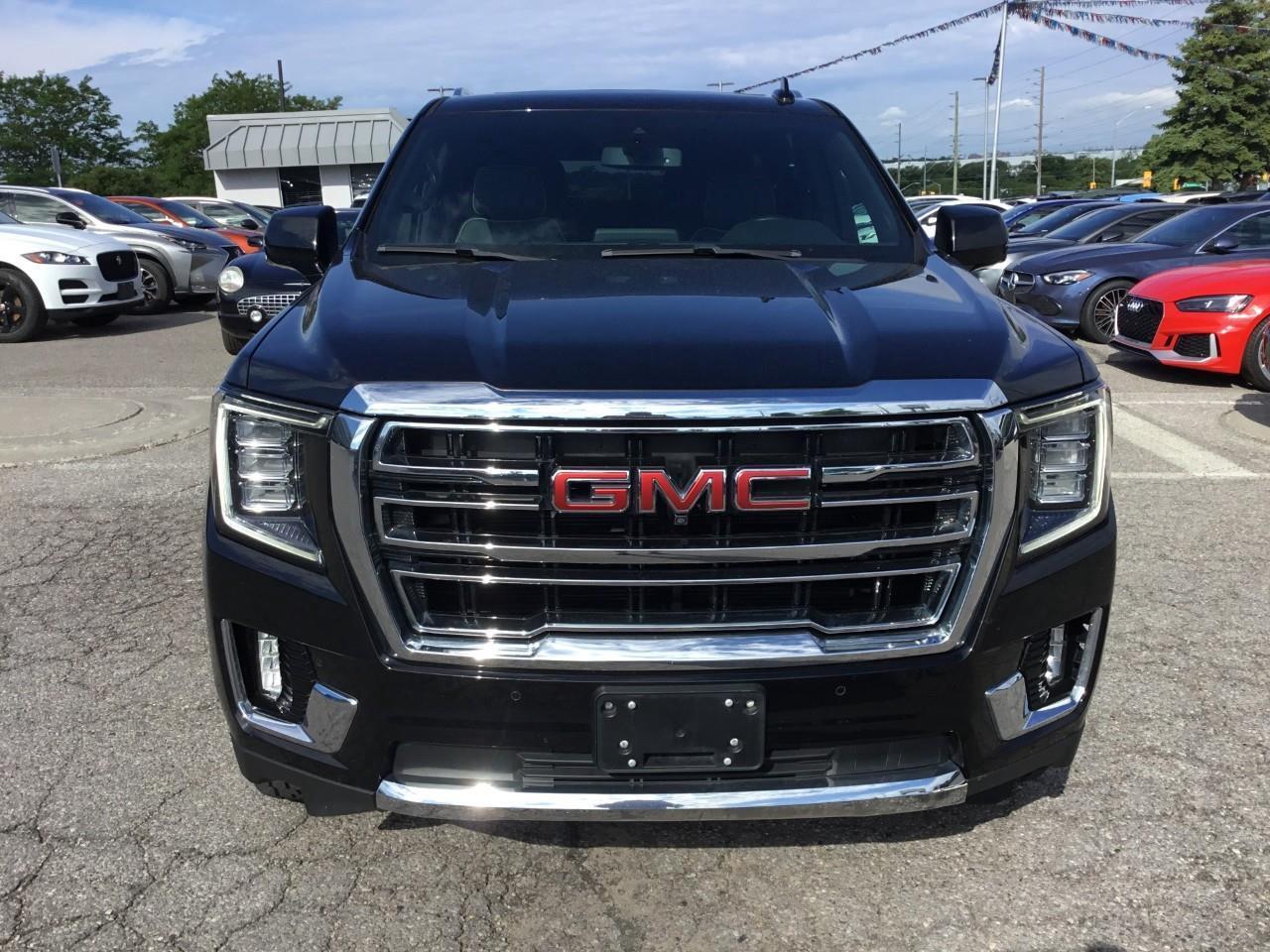 2022 GMC Yukon SLT Photo